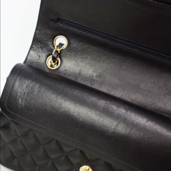 Chanel Matelasse Handbag - Picture 6 of 8